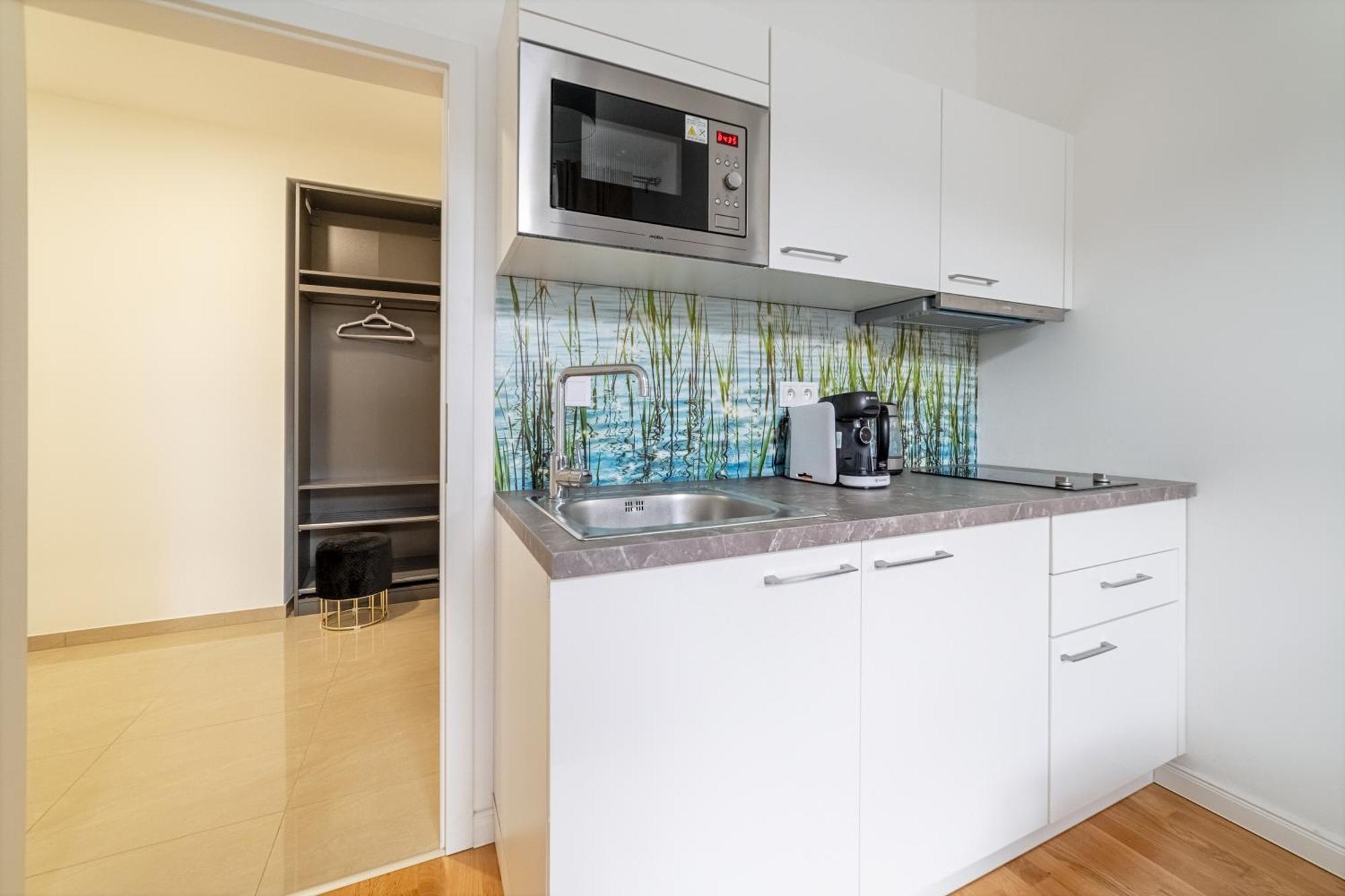 Millenium Palace By Rentez Apartment